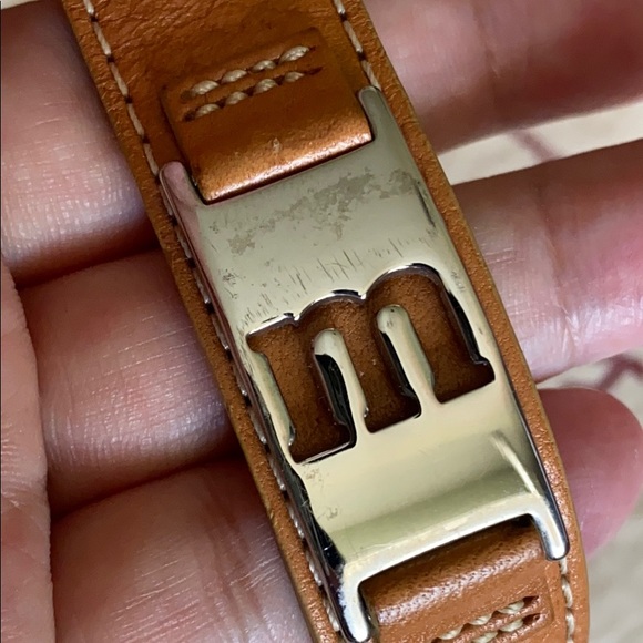 🖤FOSSIL💕 “M” leather bracelet - Picture 3 of 10